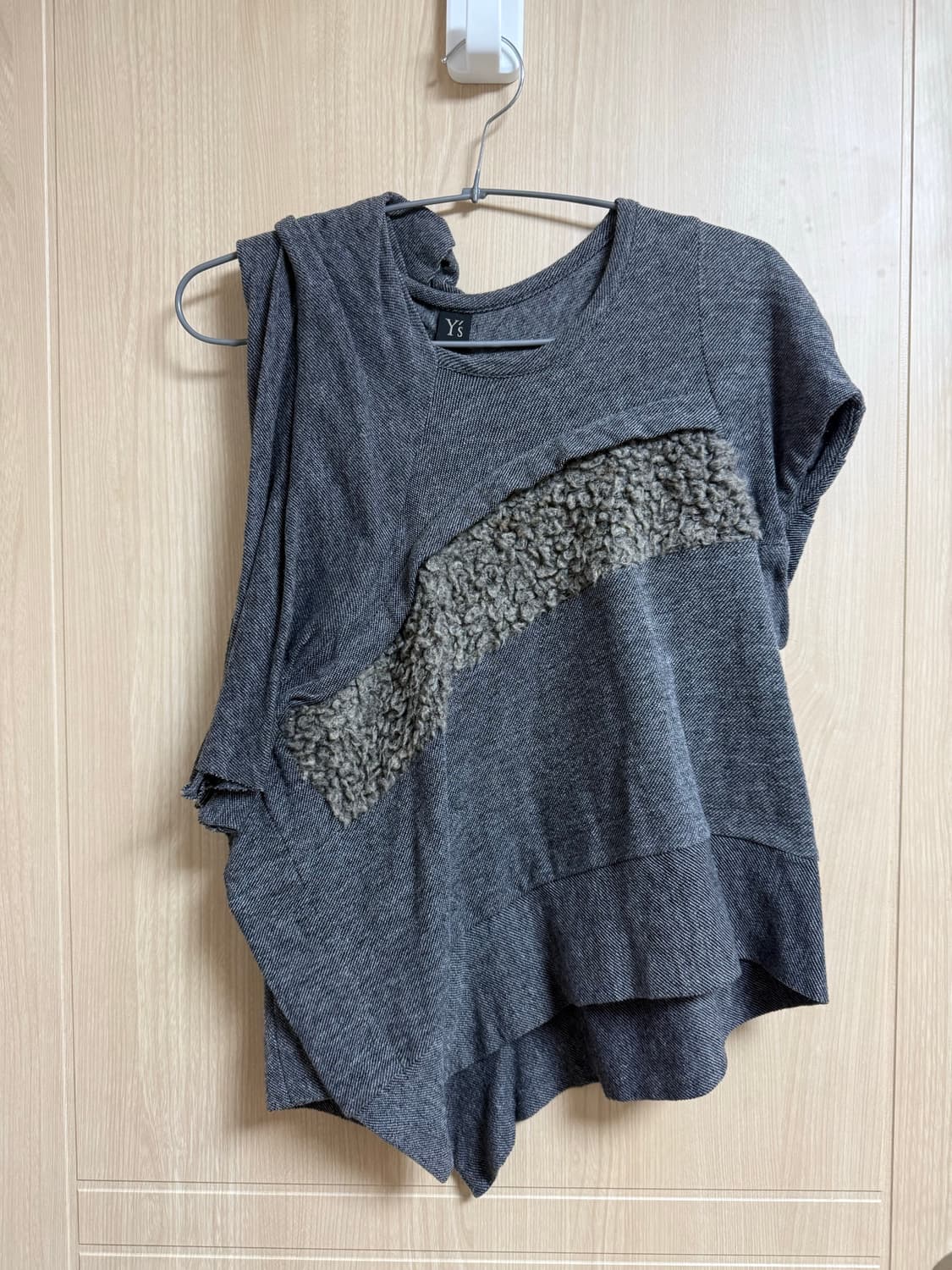 (2) y's sleeveless 와이즈 비대칭 슬리브리스  상품이미지1