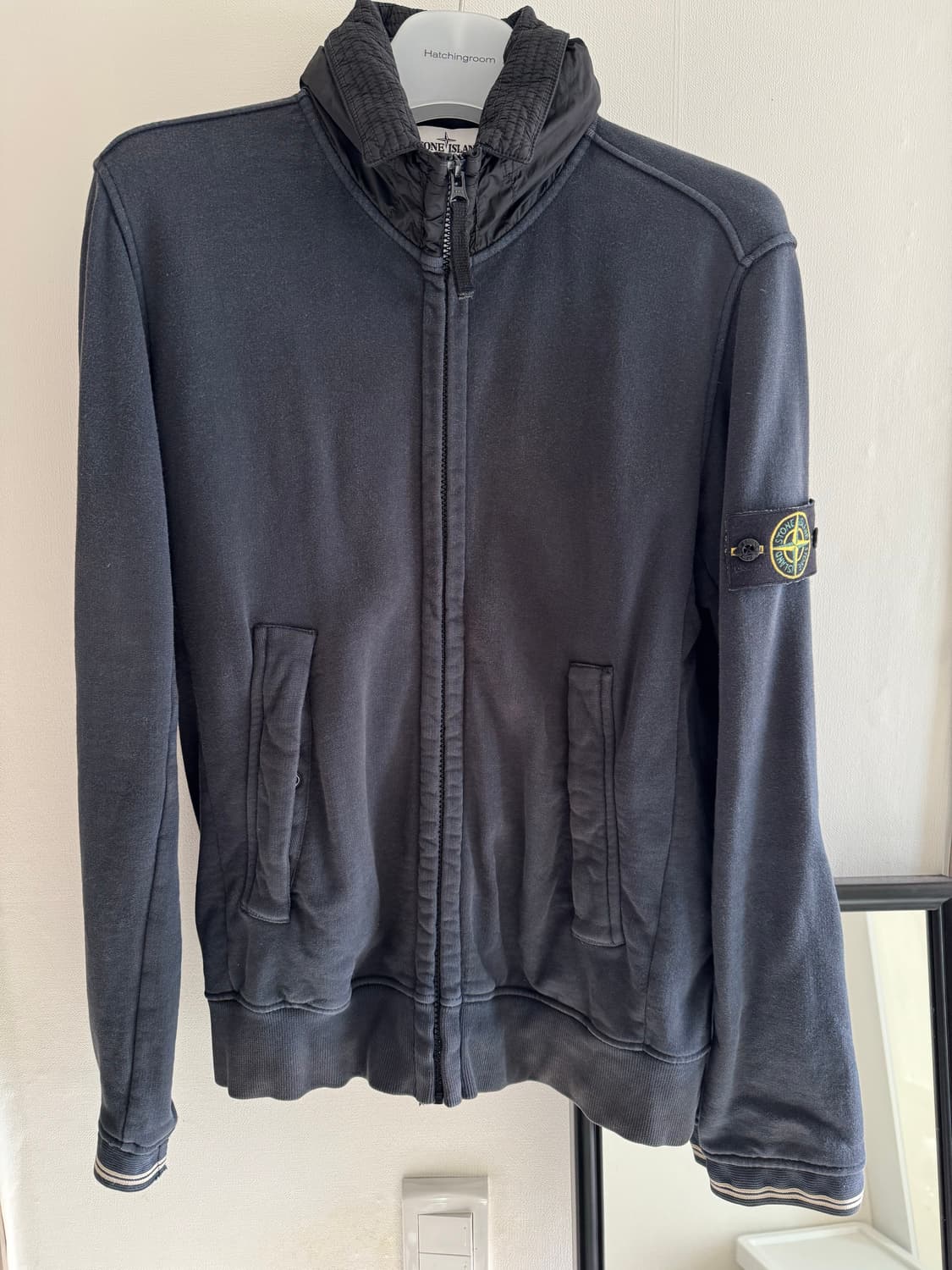 스톤아일랜드 집업 상품이미지2