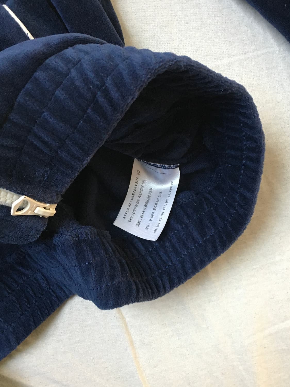 후아유 벨벳 집업 상품이미지6