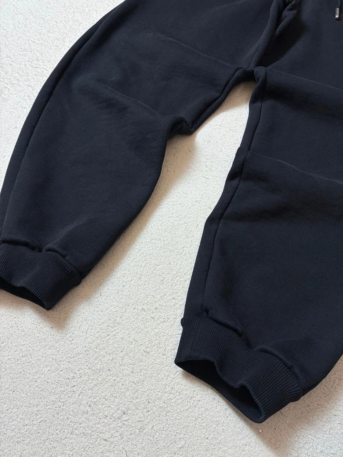 아미 AMI 22ss 하트 로고 트랙 스웻 팬츠 PN7403 상품이미지3