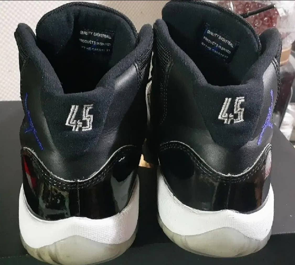 에어 조던11 레트로 스페이스 잼 상품이미지7