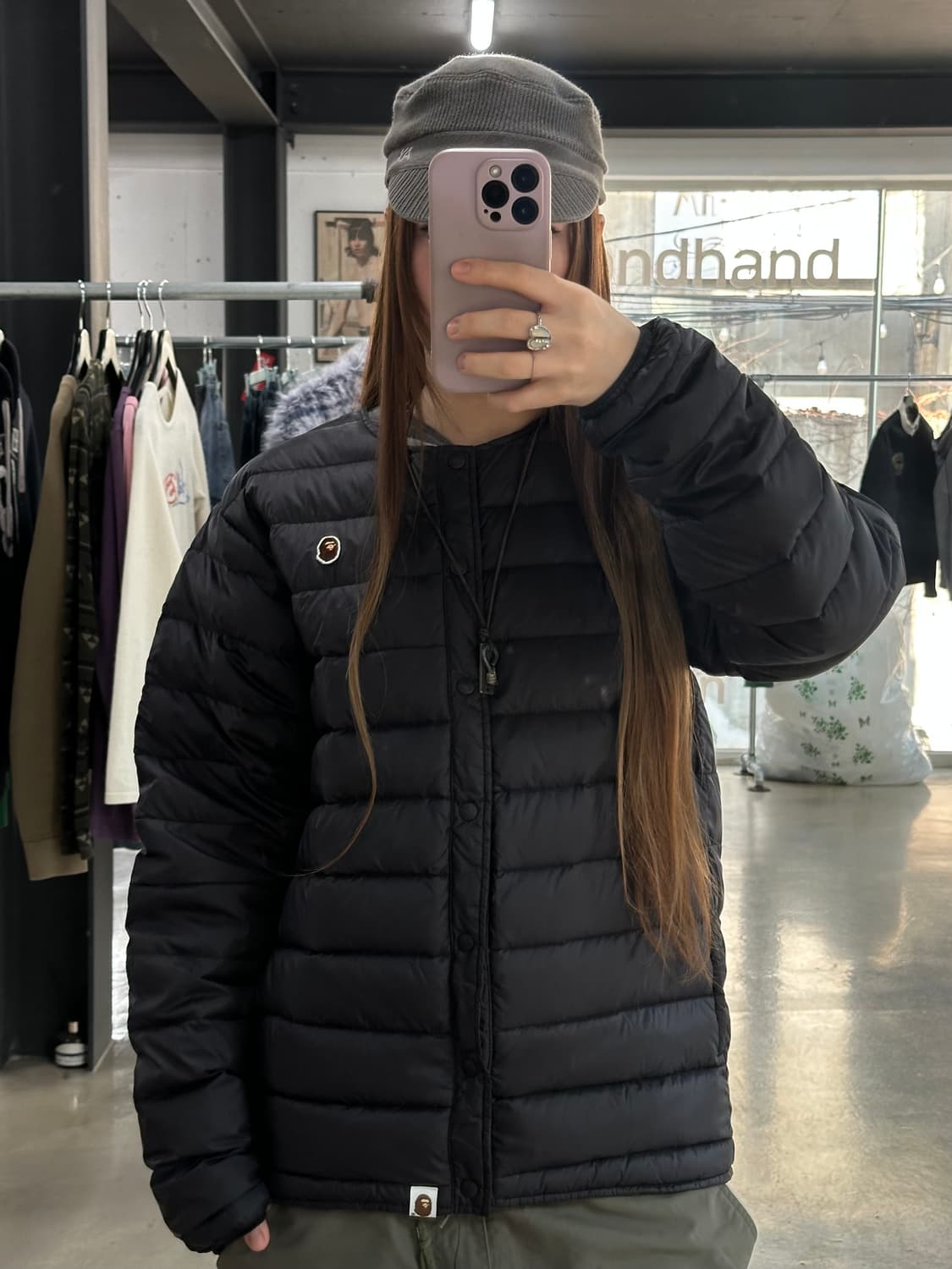 베이프 자수사루 라이트 다운 경량패딩 상품이미지1