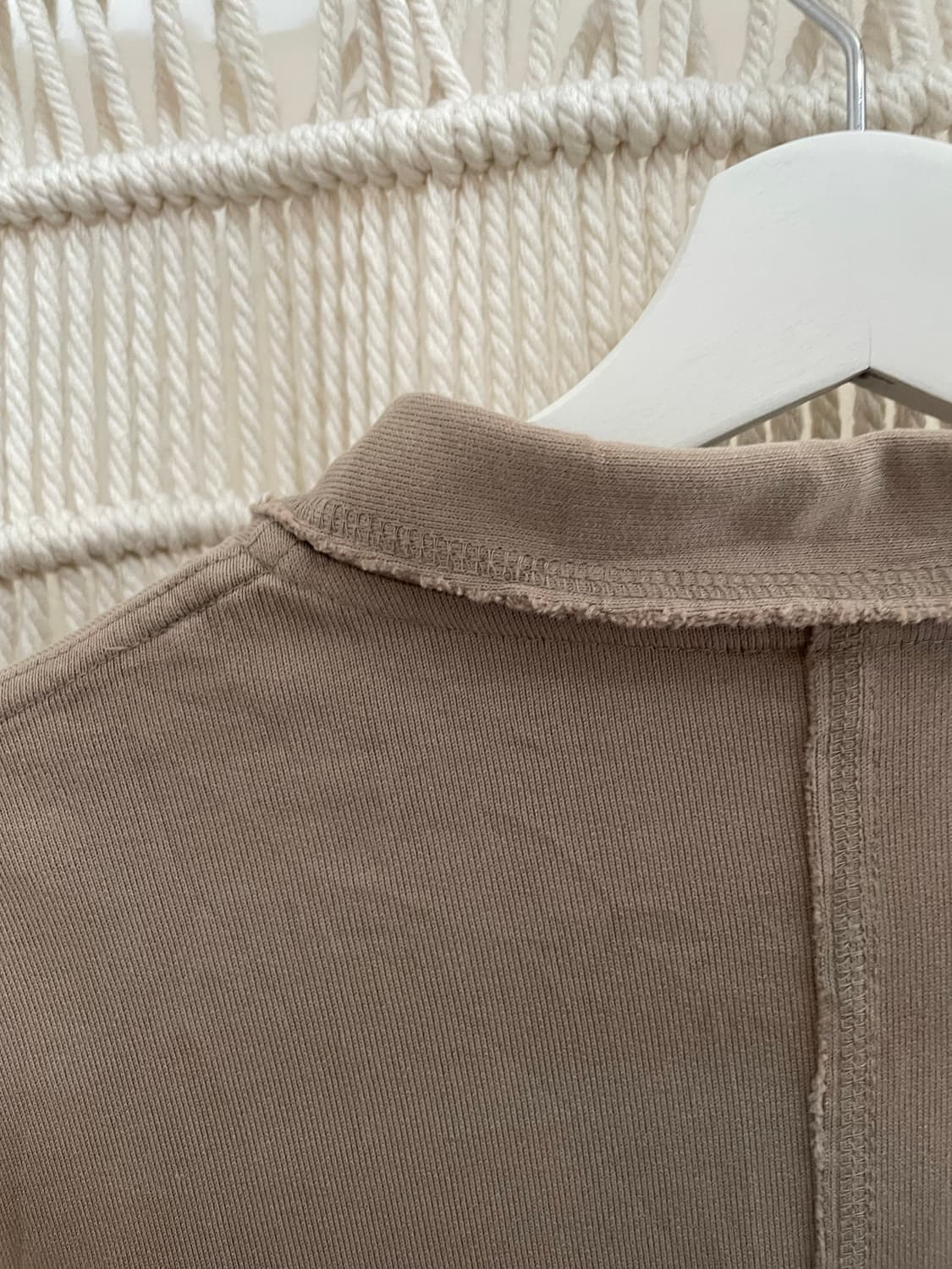 베이지 브라운 프릴 엣지 니티 자켓 상품이미지5