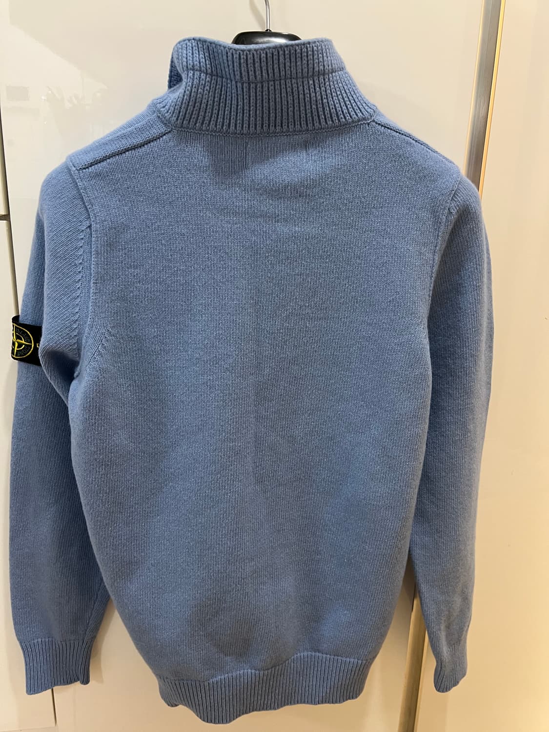 23fw 스톤아일랜드 반집업니트 블루 M (새상품급) 상품이미지2