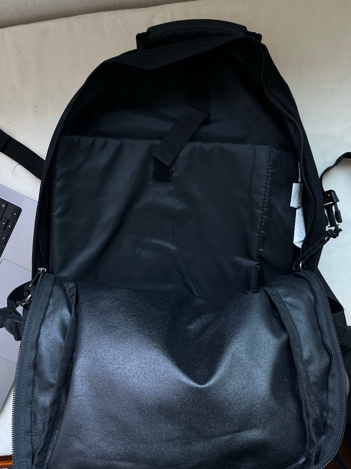 이스트팩 EASTPAK 프로바이더 백팩 상품이미지8