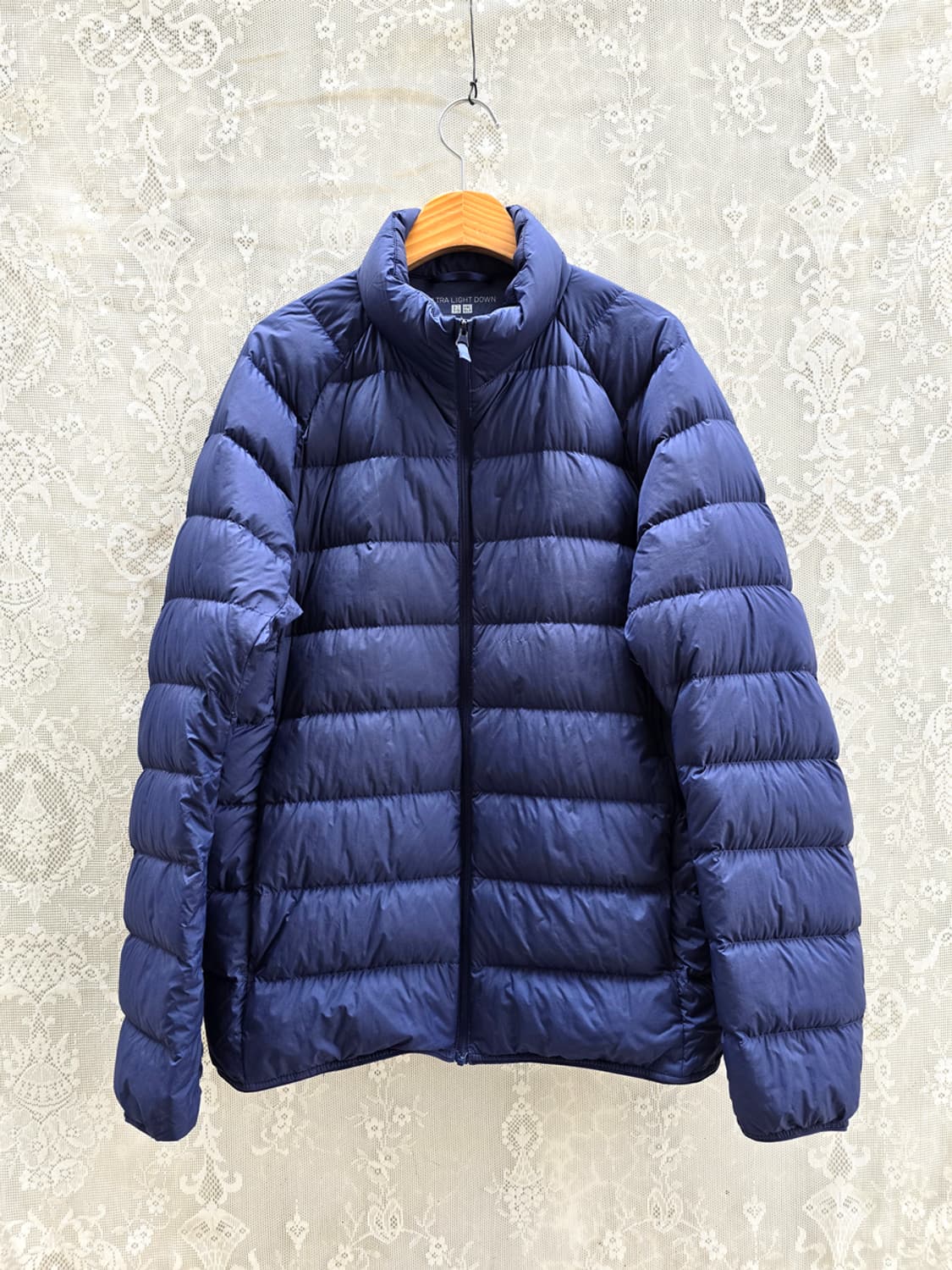 유니클로 경량패딩 상품이미지1