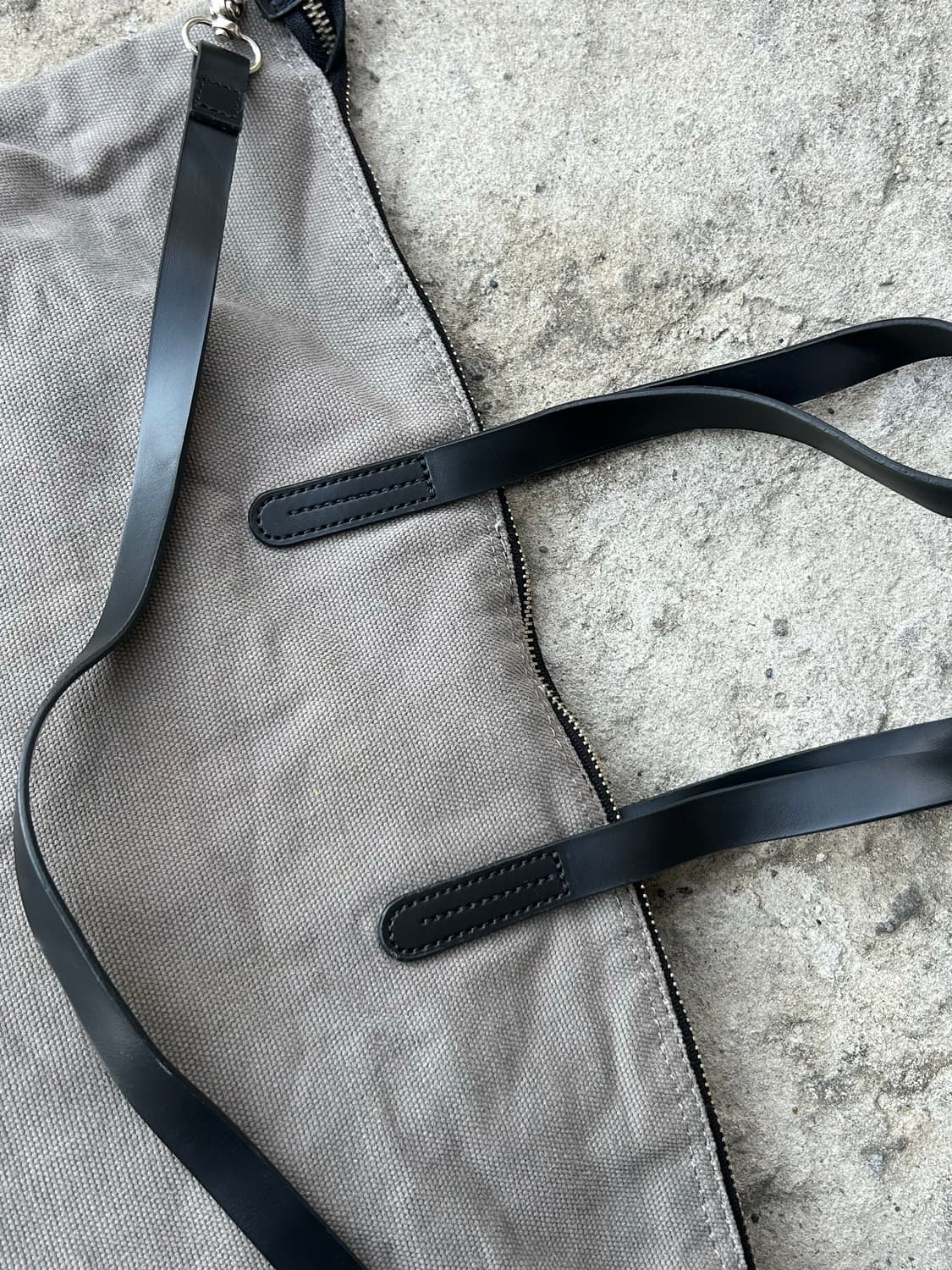 미니멀 캔버스 빅토트백 상품이미지3