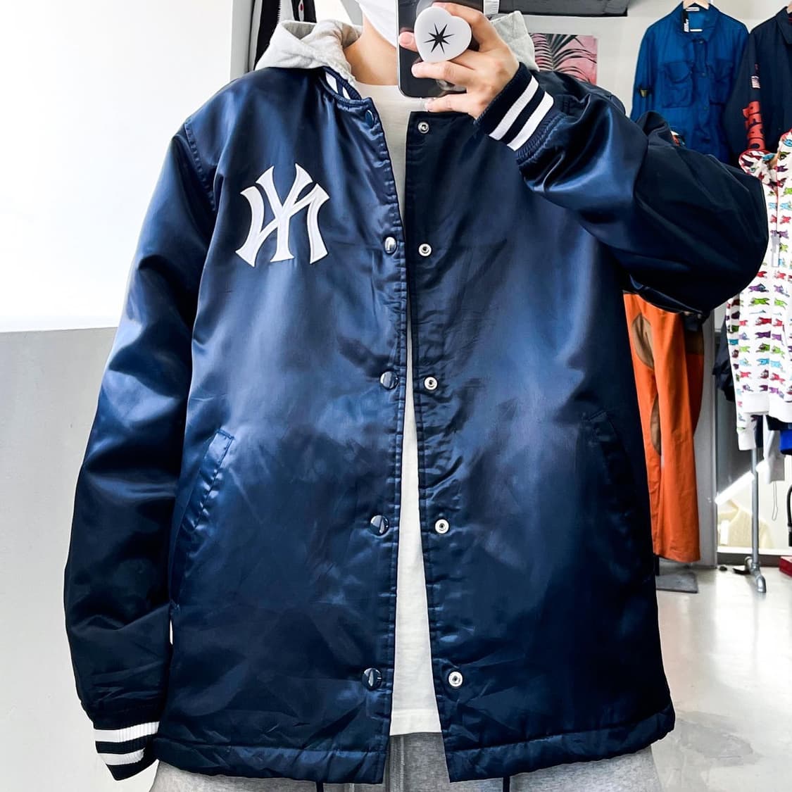 마제스틱 NY 양키즈 백스펠아웃 사틴 후드 자켓 상품이미지1