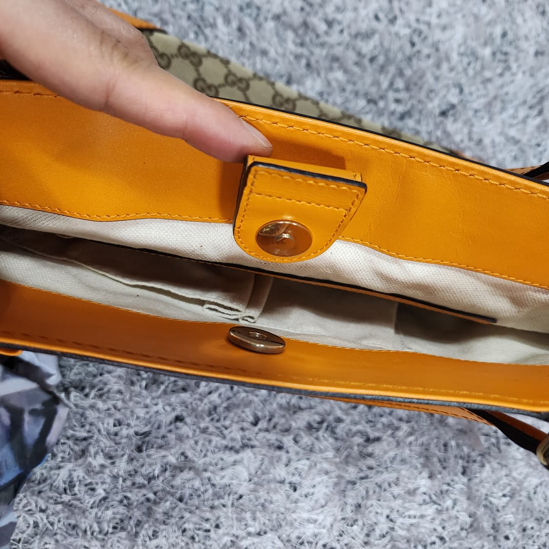 구찌 GG 캔버스 쇼퍼백 숄더백 상품이미지7