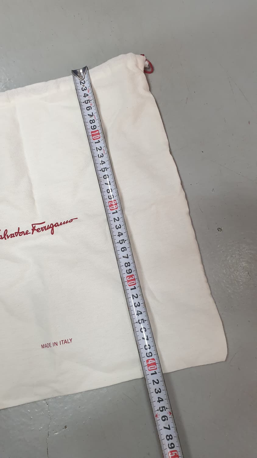 페라가모 더스트백 화이트 상품이미지2