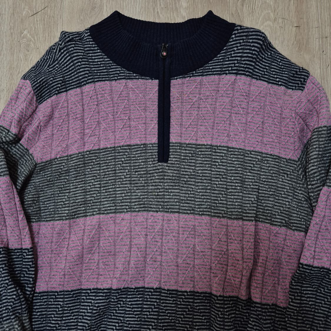 레노마 스포츠 여성 스트라이프 배색 반집업 니트 L(100) 상품이미지2