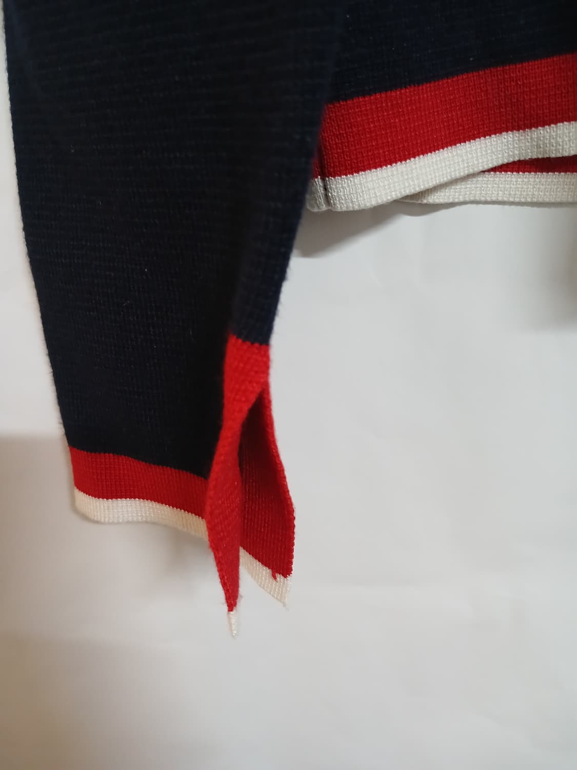 (85)SATIN 샤틴 진주단추 라인배색 니트가디건 네이비 상품이미지3