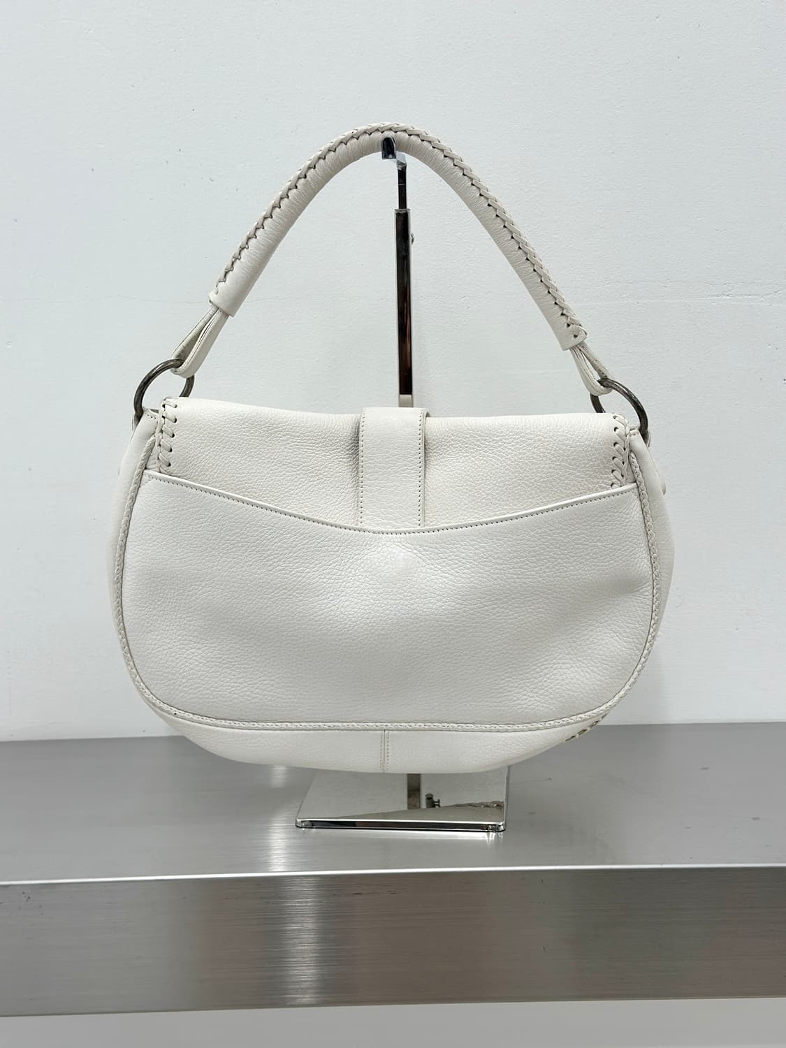 디올 00s 화이트 가우초 탑 핸들백  상품이미지6