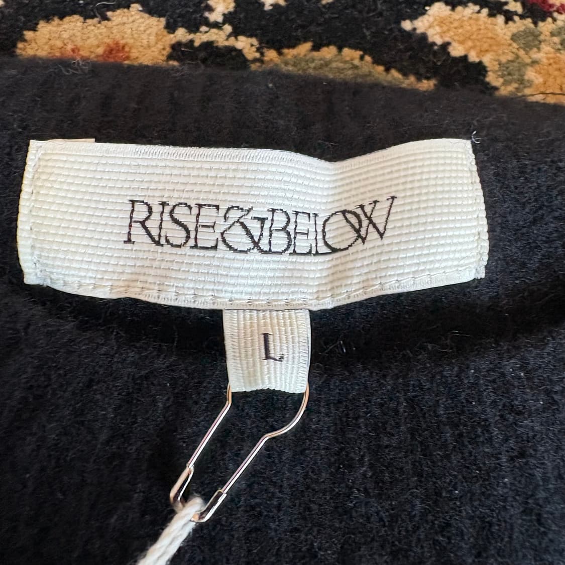 라이즈앤빌로우 케이블니트 상품이미지3