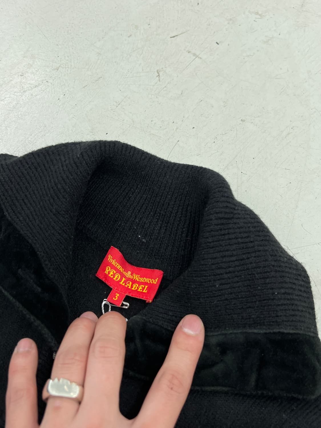 비비안 웨스트우드  롱카라 가디건 상품이미지2