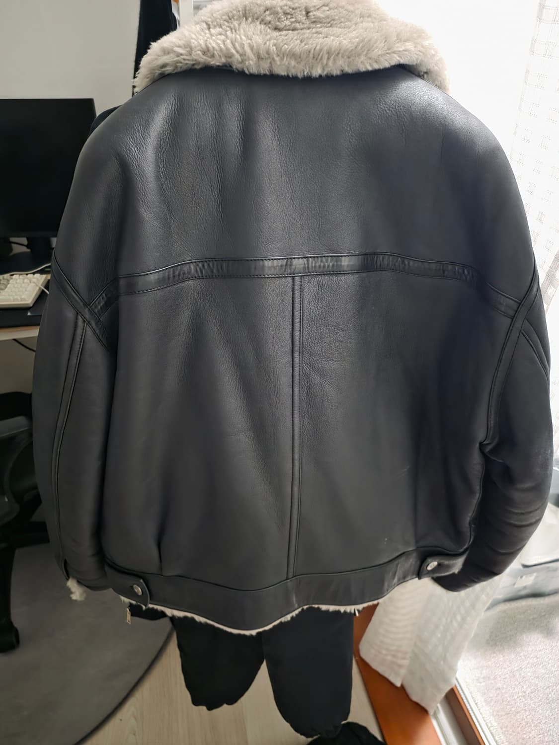 솔리드옴므 무스탕 상품이미지2