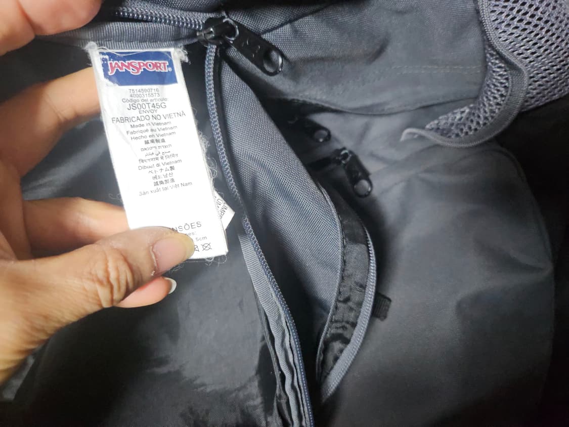 잔스포츠(Jansport) 엔보이 레트로 백팩 회색+검정 ( 33L ) 상품이미지7