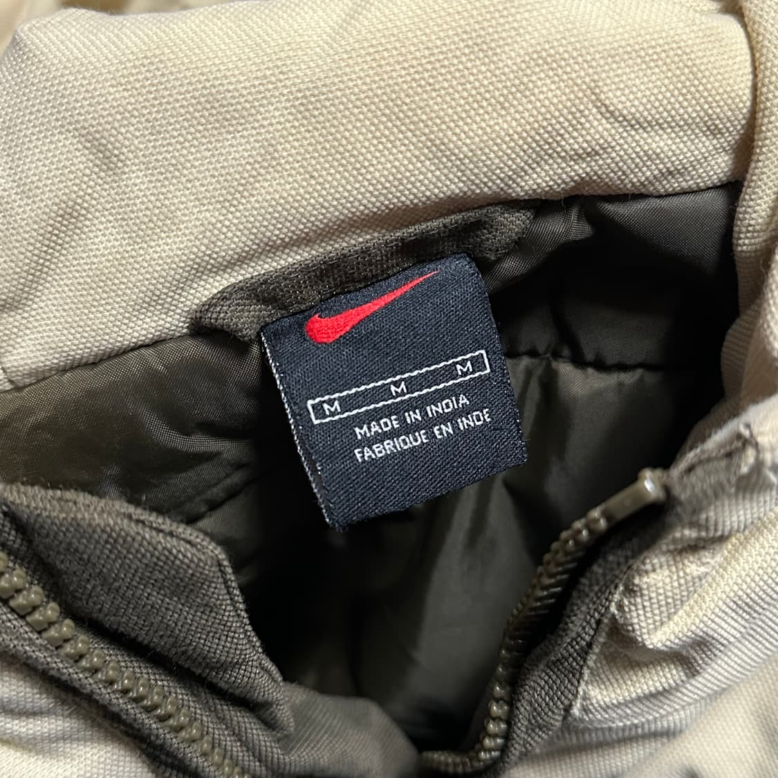 M 나이키 솔로 스우시 올드스쿨 자켓 상품이미지4