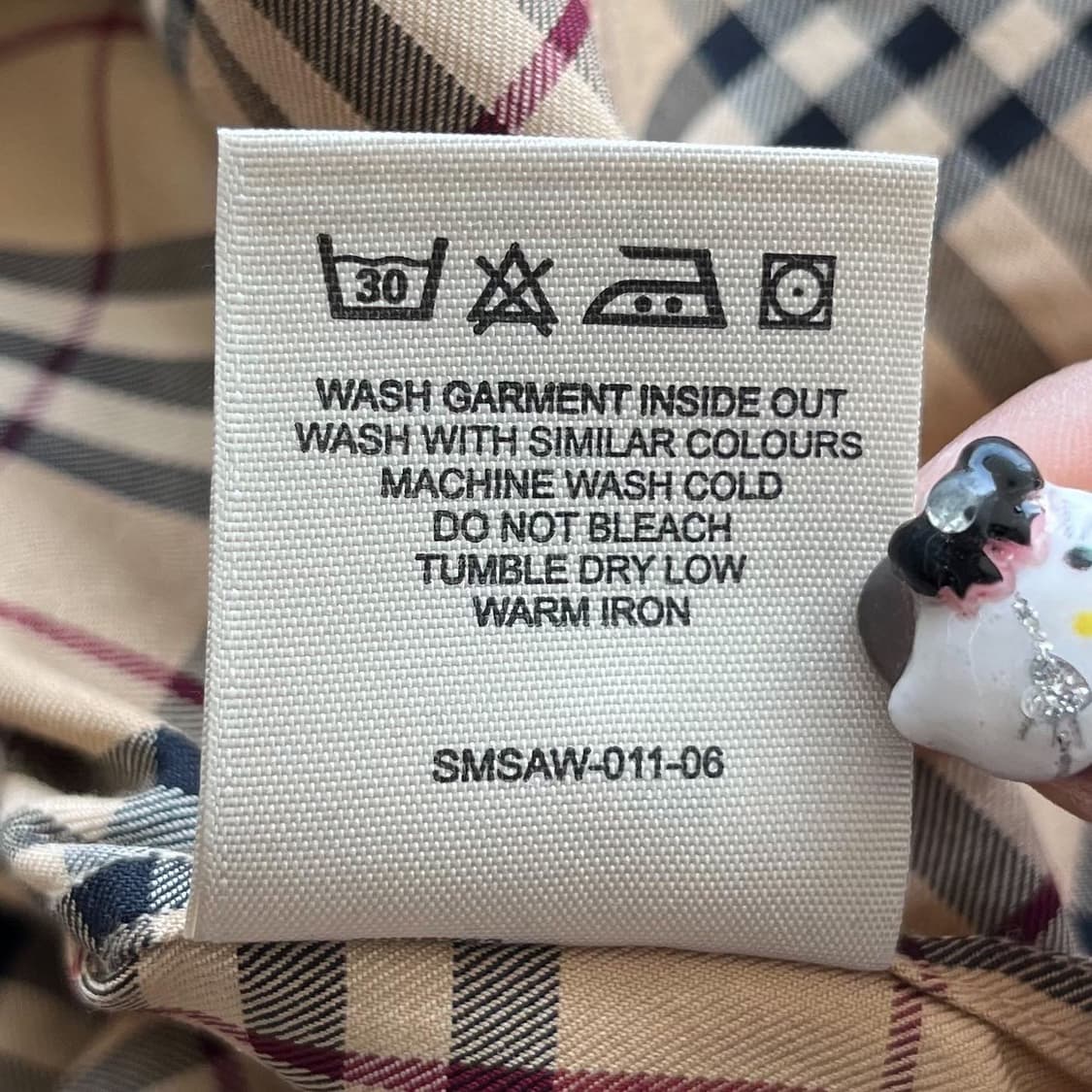 버버리 오리지널 기마 로고 베이지 노바 체크 셔츠 상품이미지10