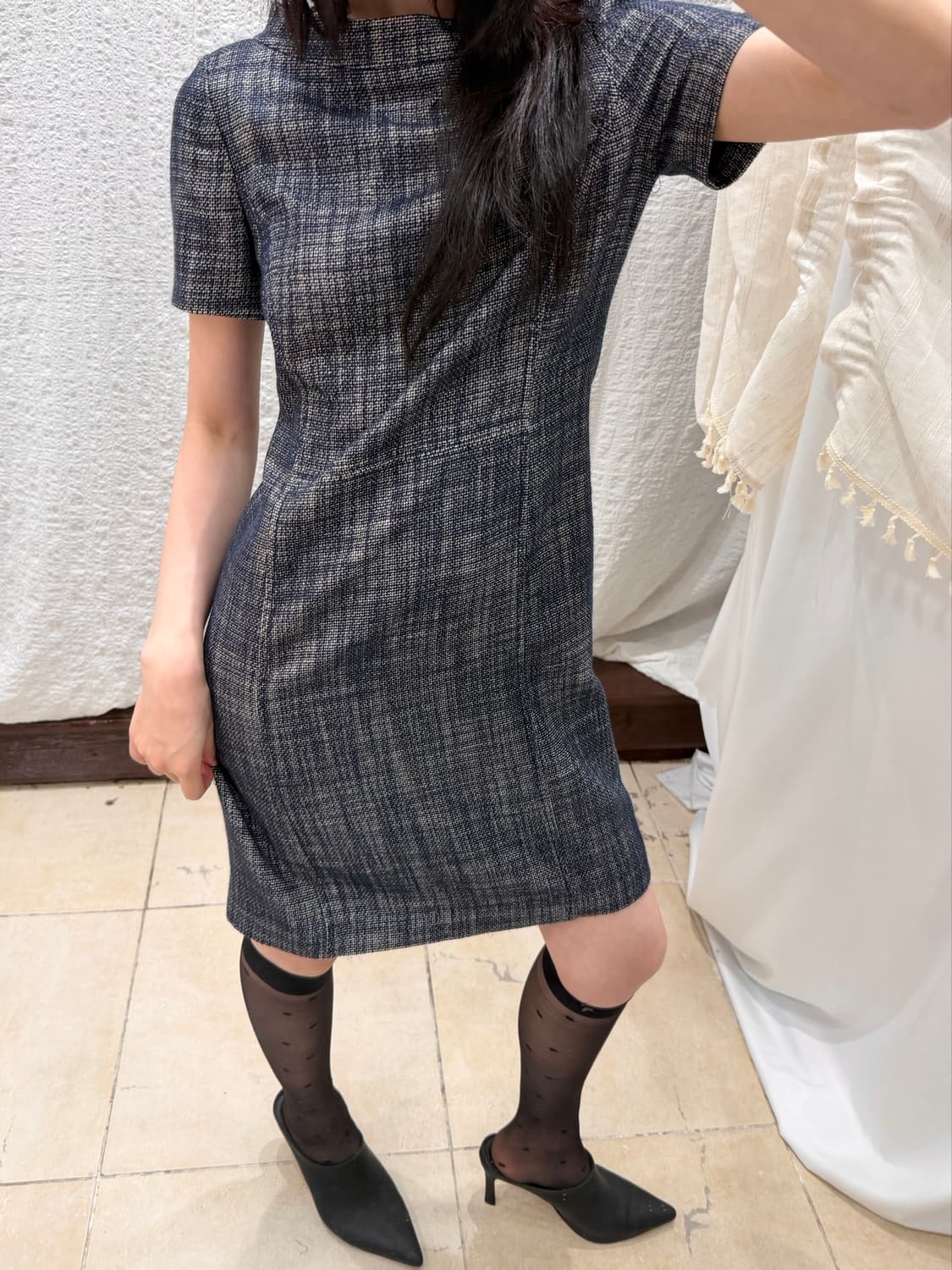 Heathered Mock Neck Shift Dress 상품이미지2