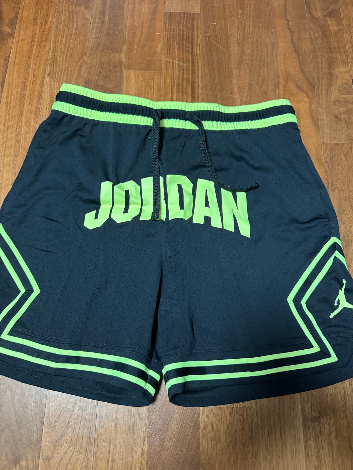 정품새제품 나이키 조던 드라이핏 다이아몬드 쇼츠 반바지 XL(95) 상품이미지2