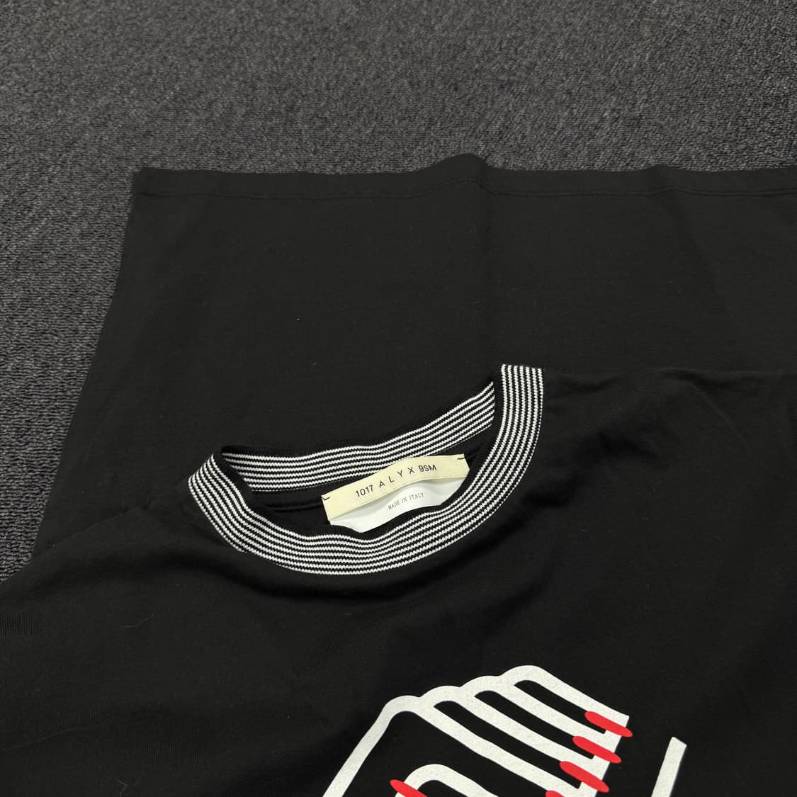 1017 알릭스 9SM 걸스클럽 반팔티 상품이미지7