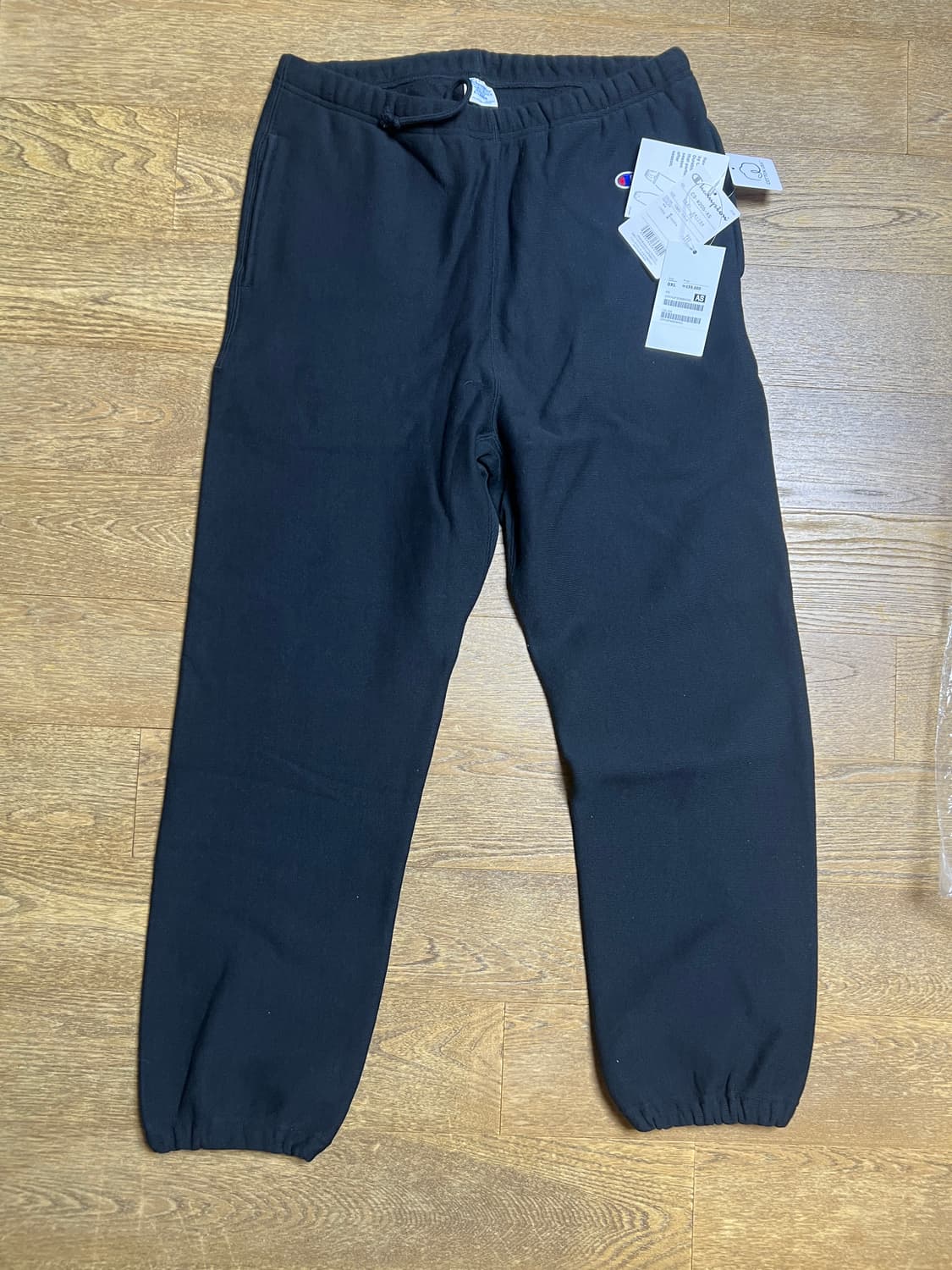 챔피온 블루택 조거팬츠 XL 블랙 새제품 팝니다 상품이미지1