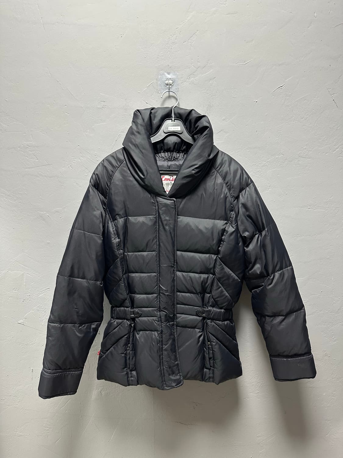 리바이스 패딩 상품이미지1
