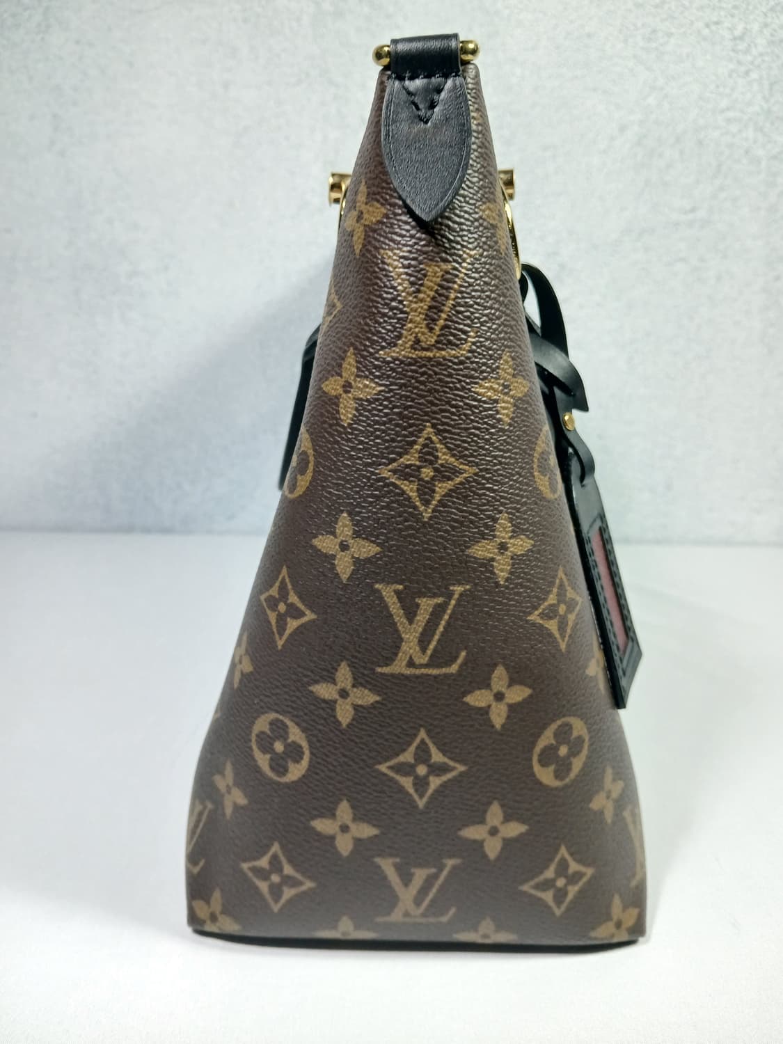 루이비통 모노그램 V토트백 M43949 상품이미지3