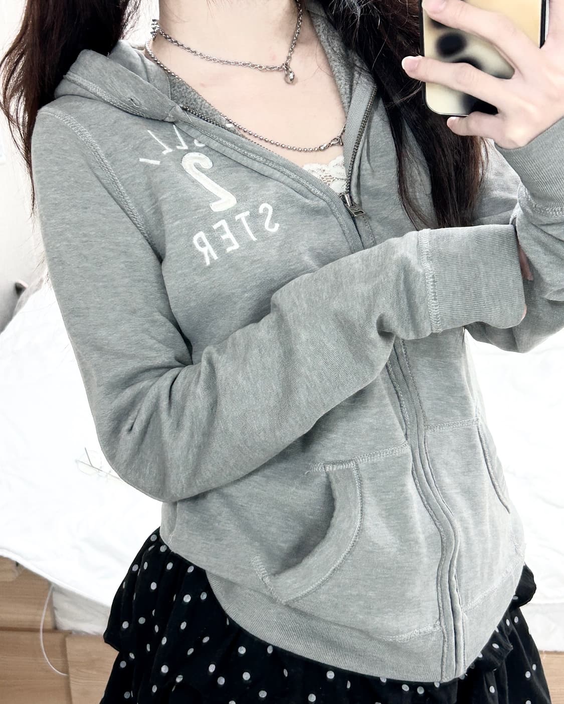 홀리스터 자수로고 그레이 후드집업 상품이미지2