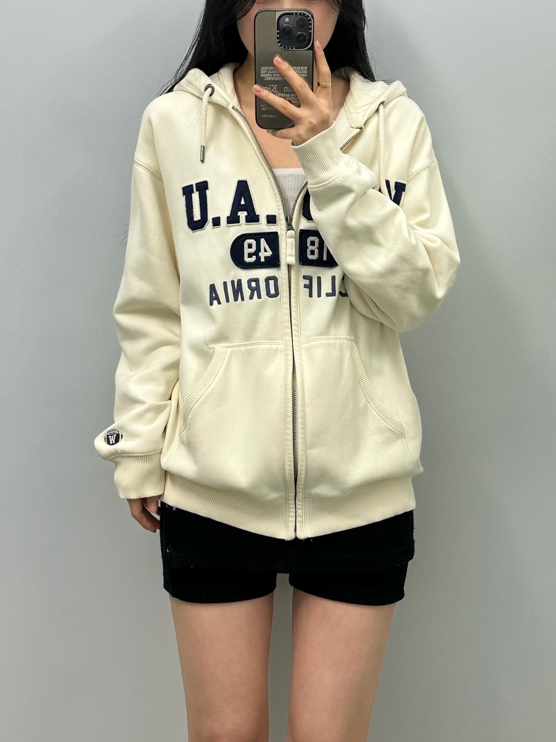 후아유 y2k 와투케 크림 후드집업 상품이미지1