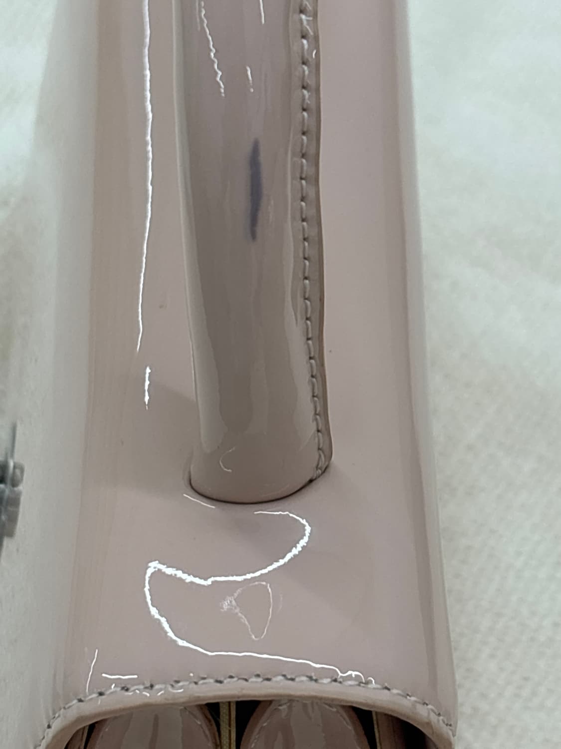벨 아코디언 핸들백 상품이미지5