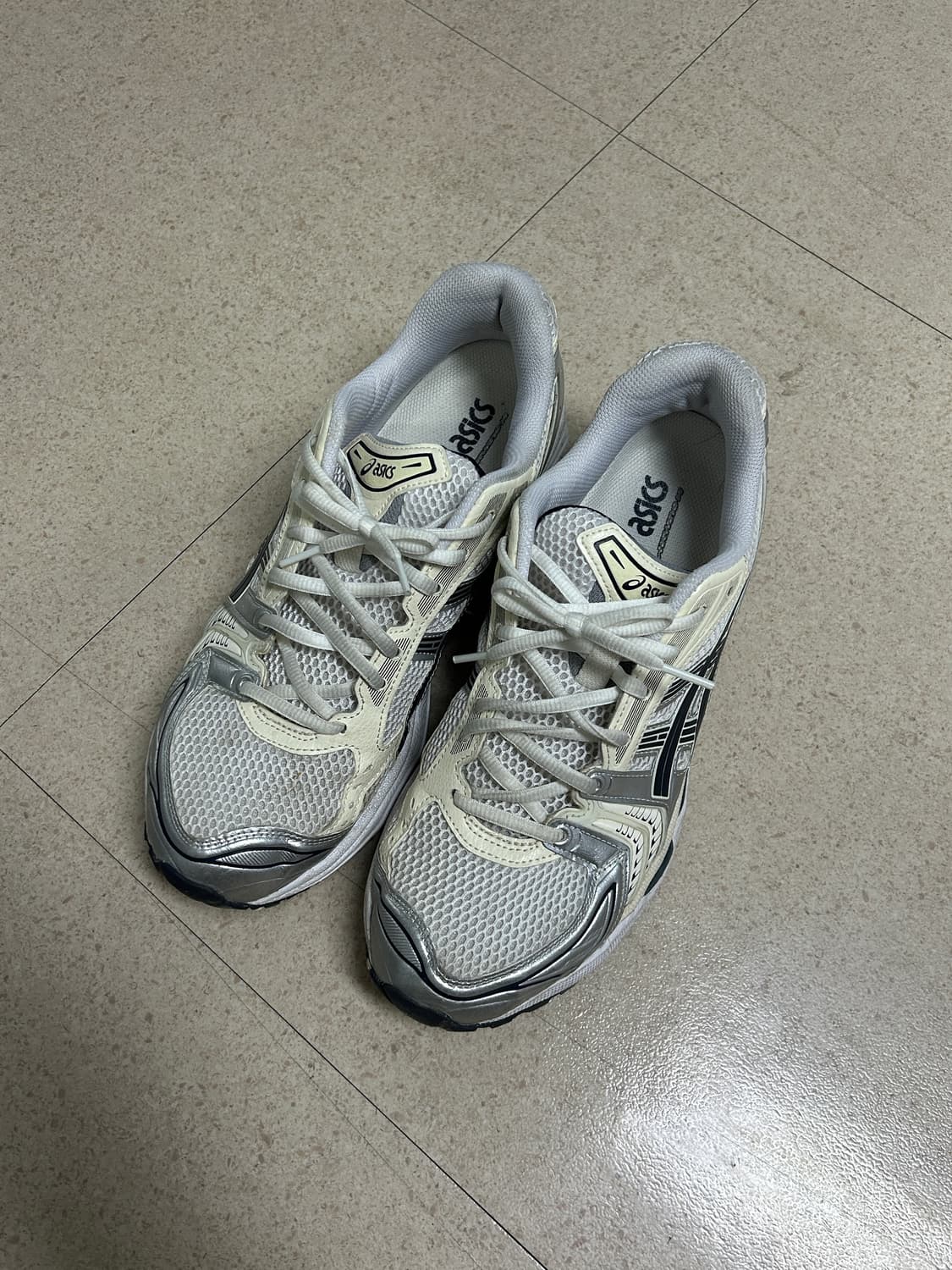 아식스 젤카야노14 화이트 미드나잇 280mm 상품이미지4