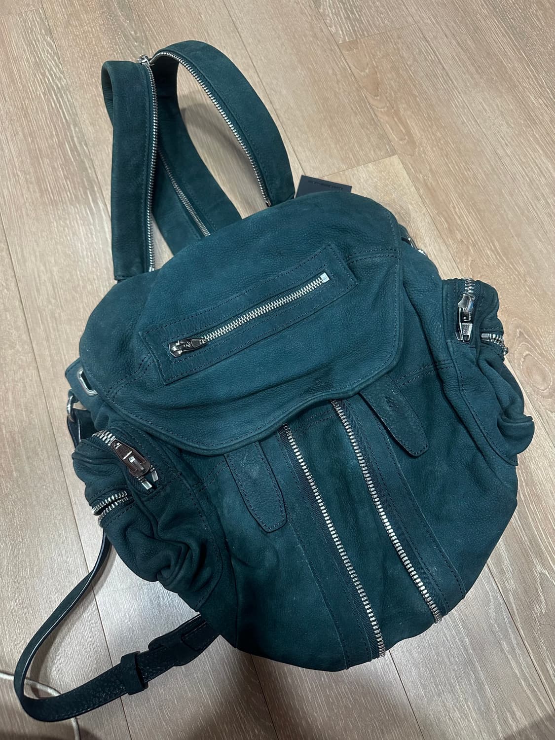 알렉산더왕 마르티백팩 스웨이드 상품이미지1