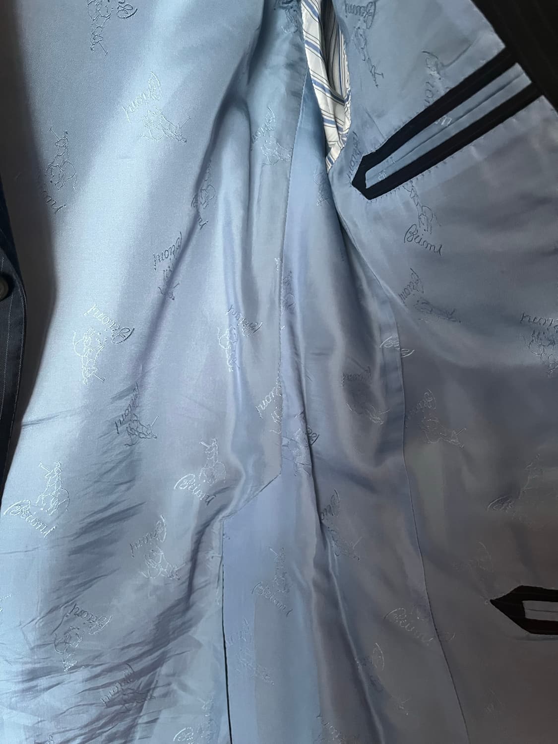 Brioni Suit 48R 상품이미지2