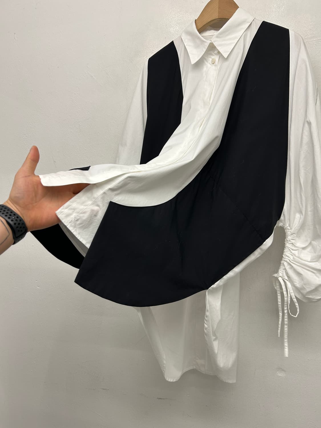 히로코 코시노 아방가르드 비대칭 셔츠 상품이미지5