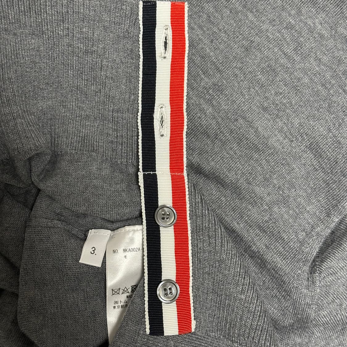 [3] 톰브라운 사선완장 메리노 울 니트 그레이 상품이미지7