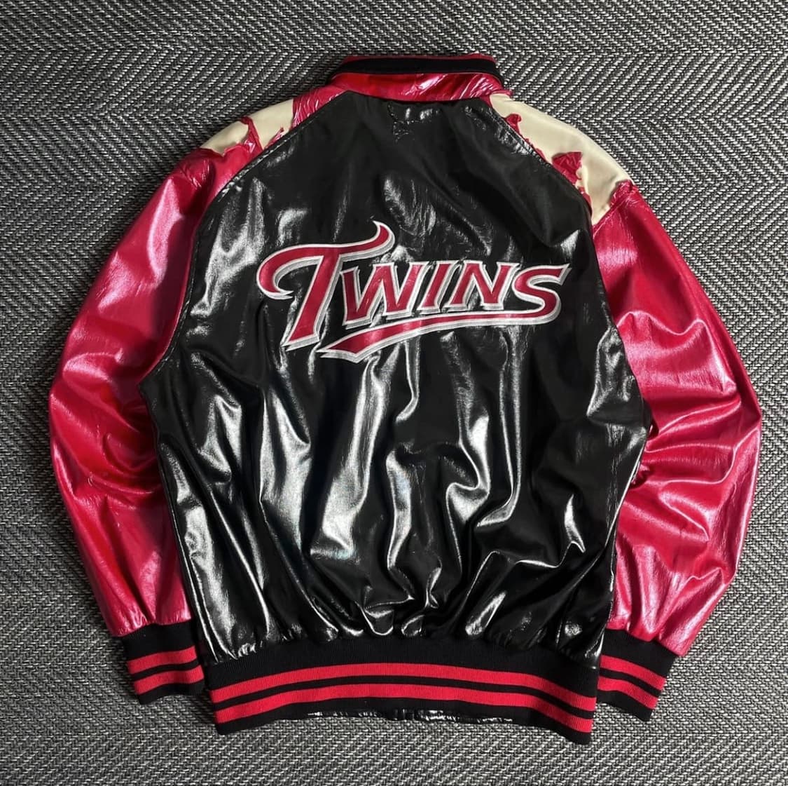 데상트 Lg 트윈스 올드스쿨 베이스볼 자켓o 2941 상품이미지5