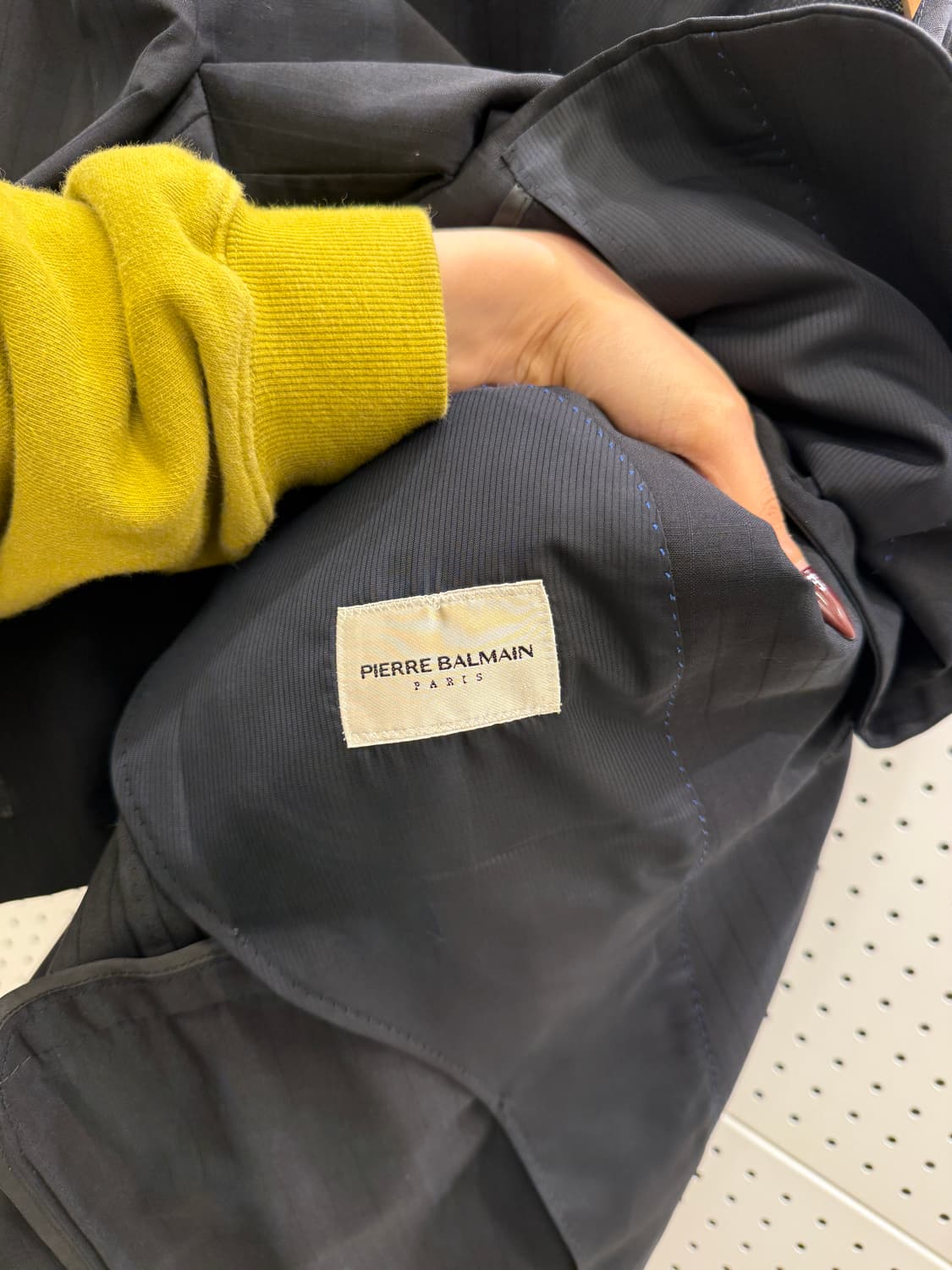 피에르 발망 남성용 블레이저 자켓 블랙 U1498 상품이미지5