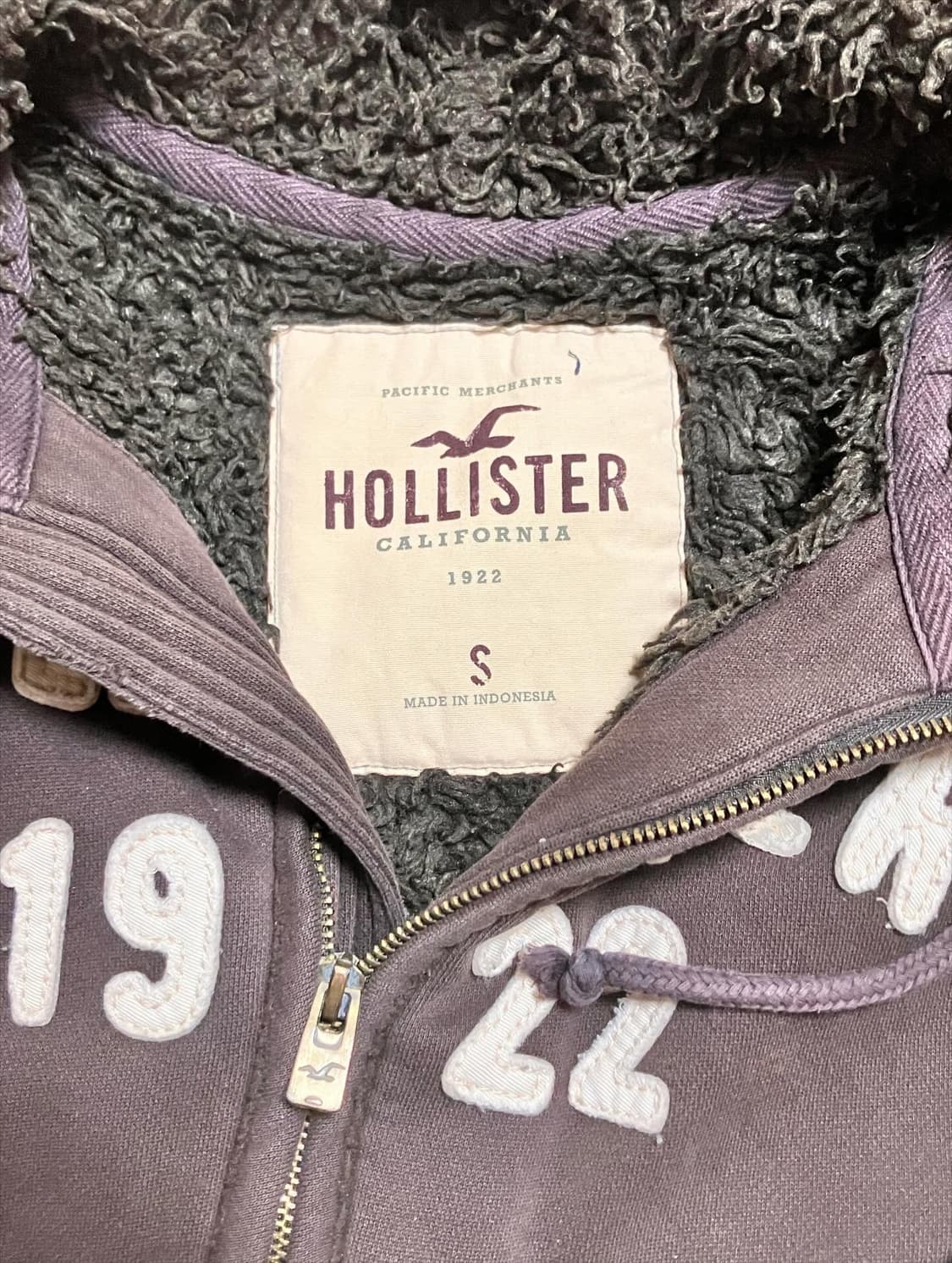 홀리스터 시그니처 양털 안감 후드 집업 상품이미지3