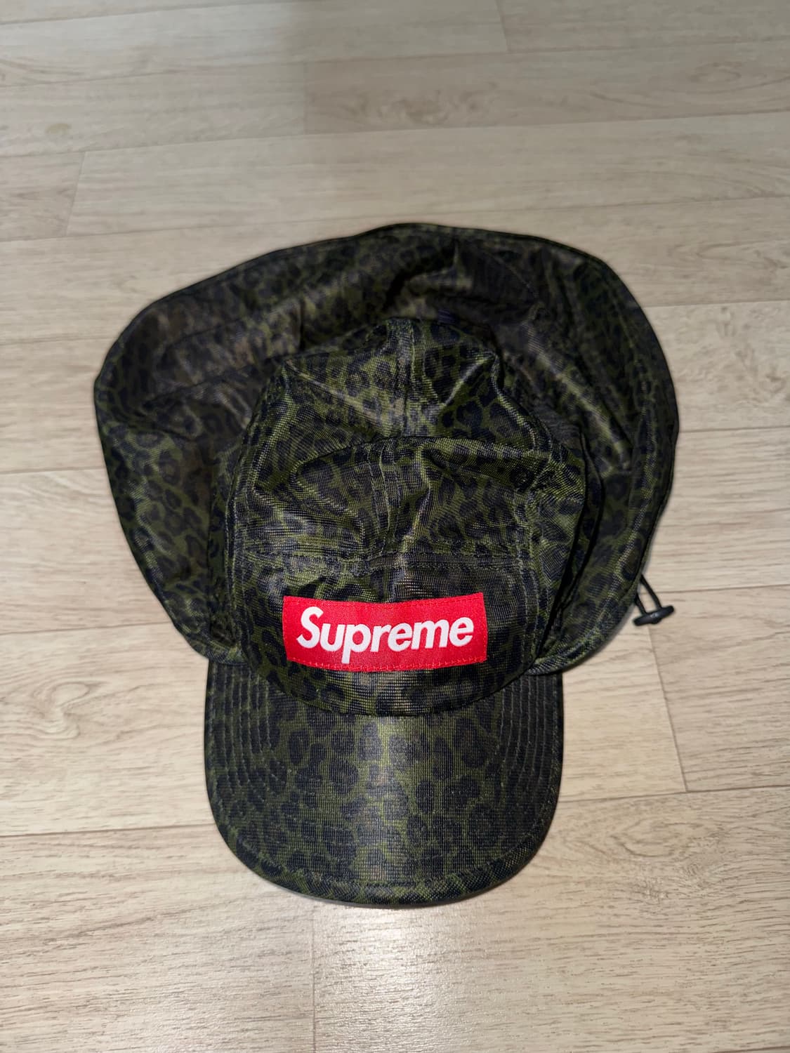 슈프림 메쉬 선쉴드 캠프캡 레오파드 24ss 상품이미지2