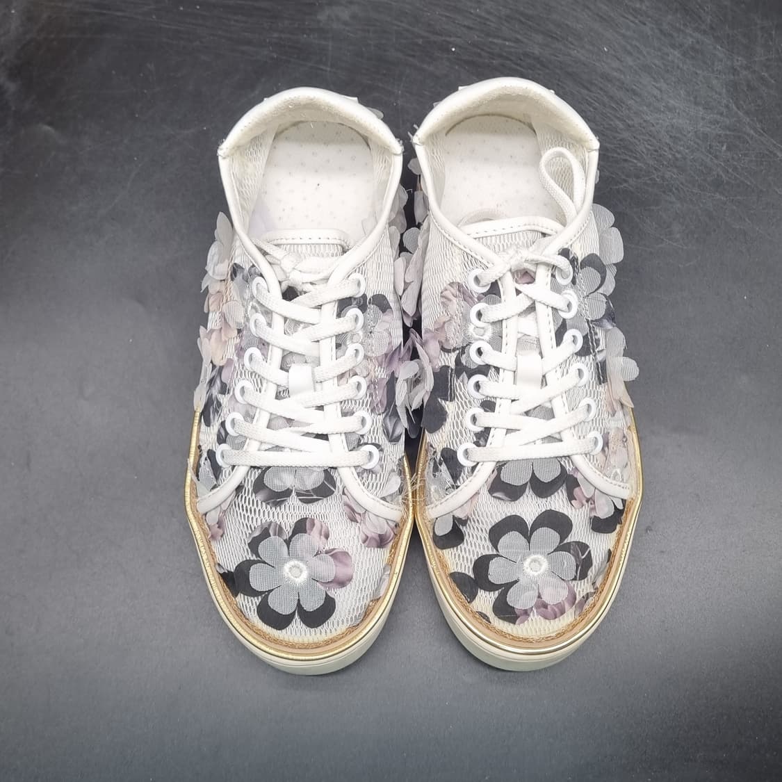 슈콤마보니 플라워에이프릴 스니커즈245 상품이미지2