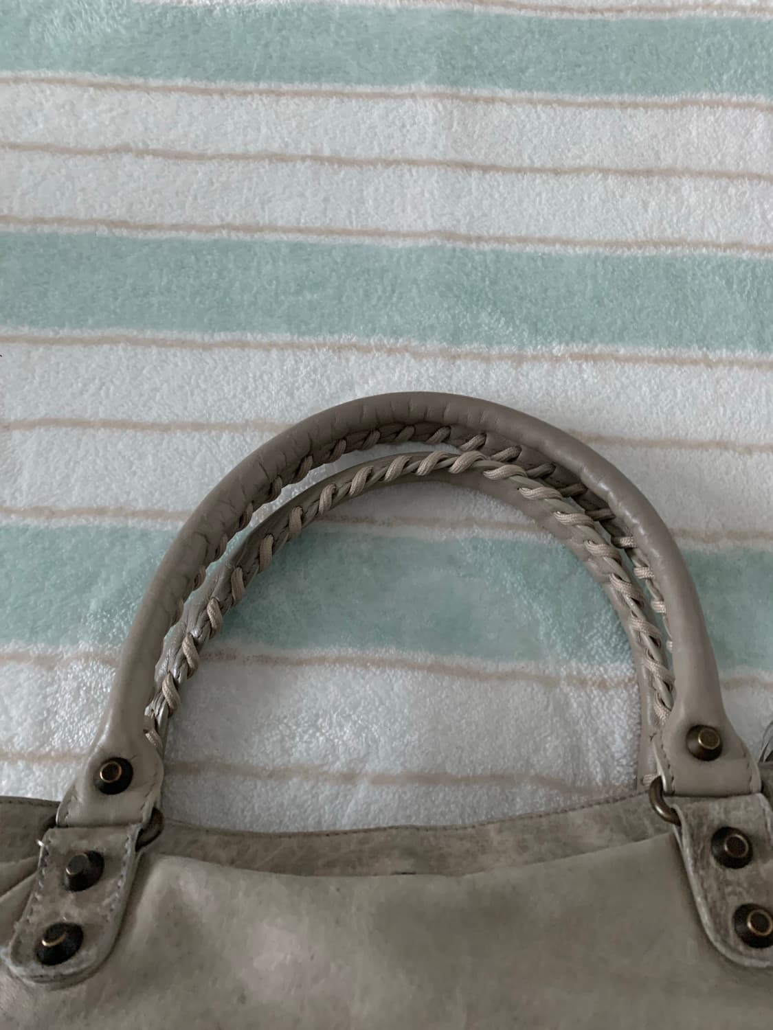 발렌시아가 시티 모터백 그레이  상품이미지8