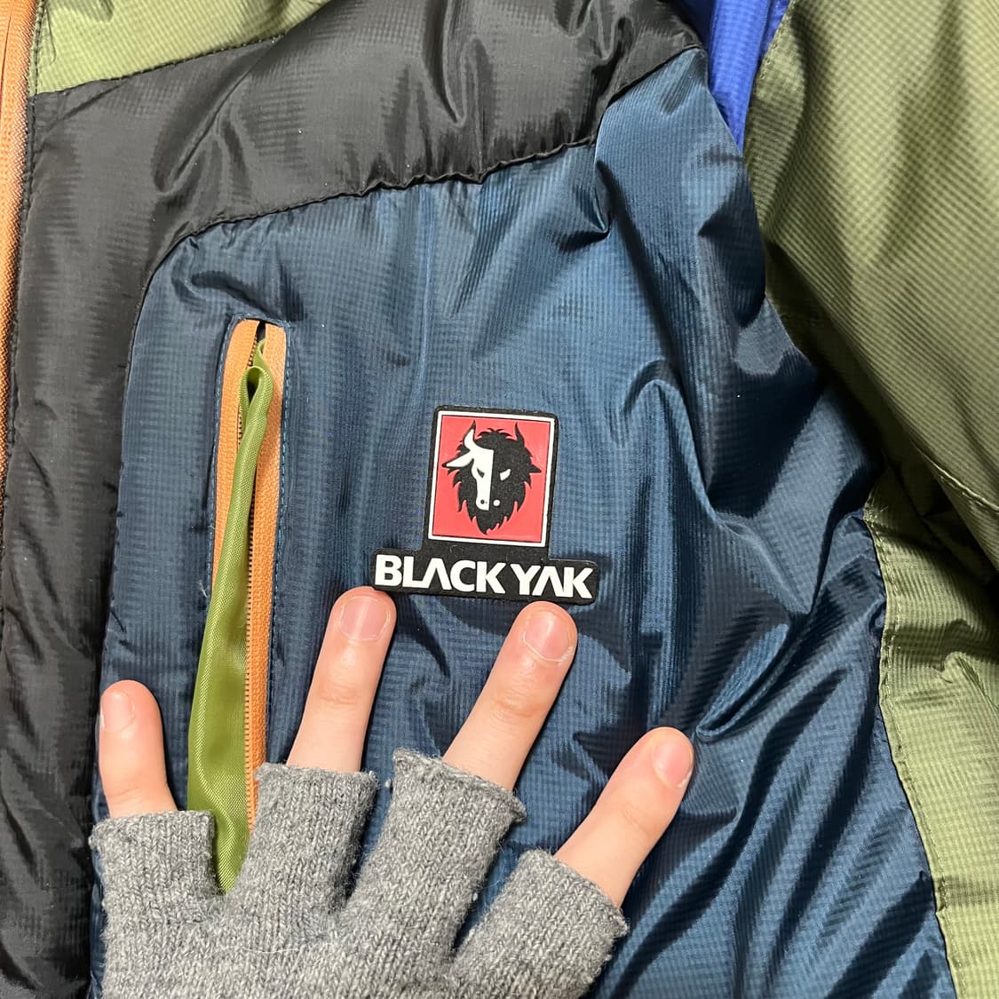 블랙야크 남성 패딩 상품이미지4