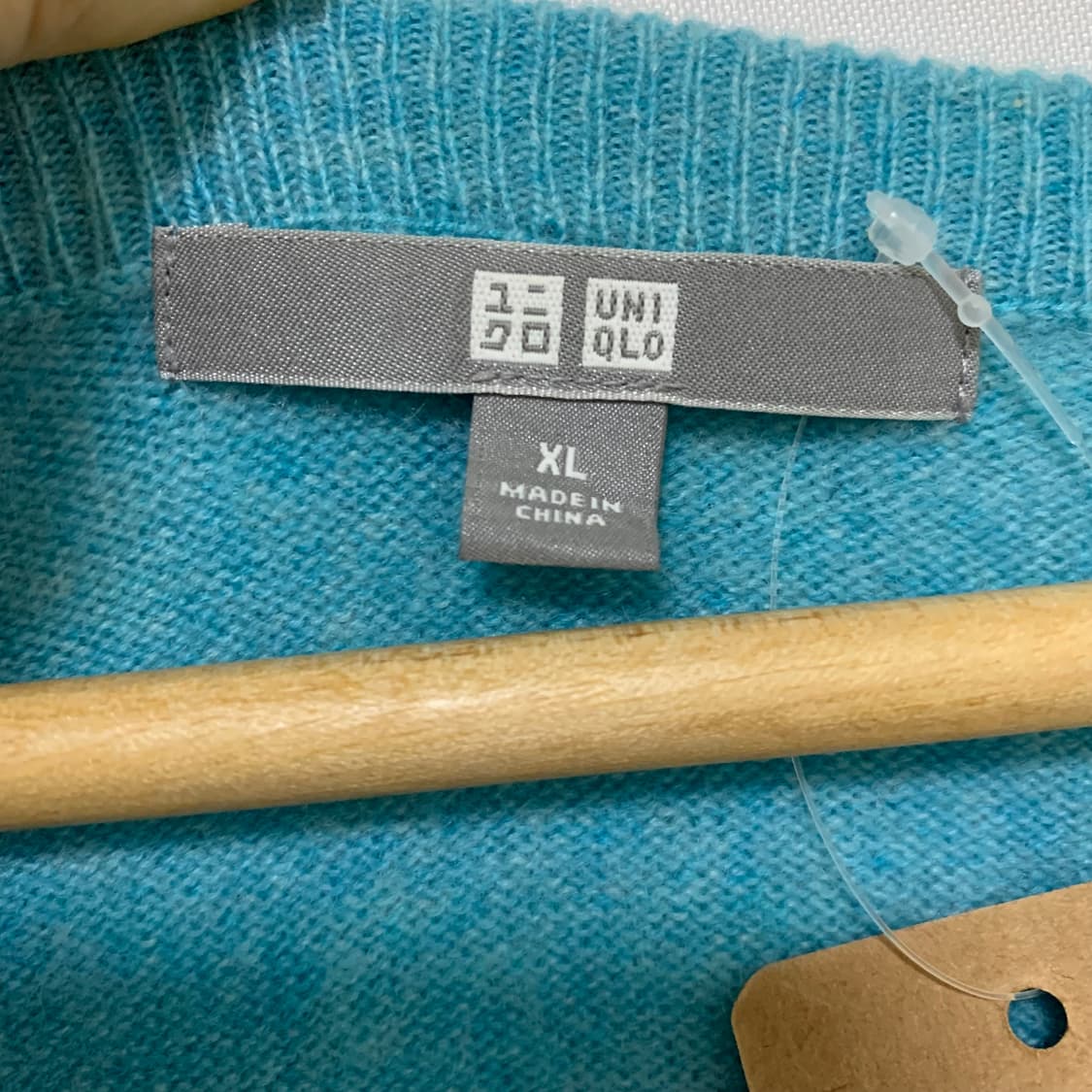 유니클로 캐시미어 100% 빈티지 니트 스카이블루 L 상품이미지5