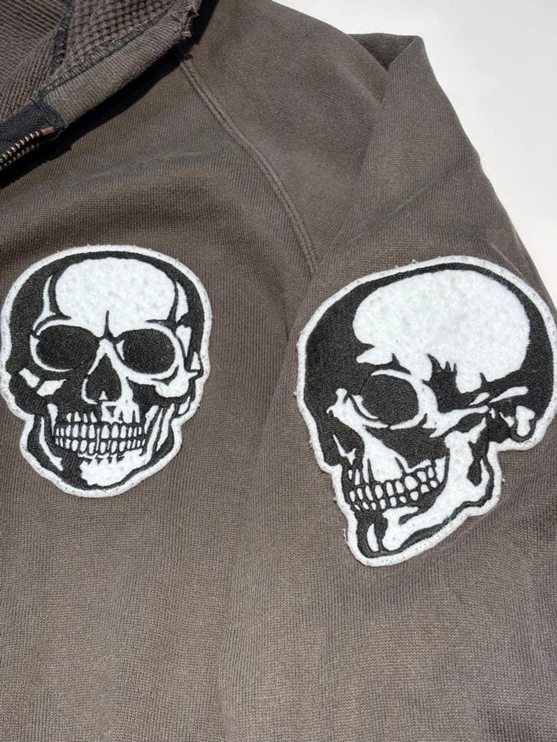 04SS 넘버나인 드림기 스컬 와펜 후드 집업 상품이미지8