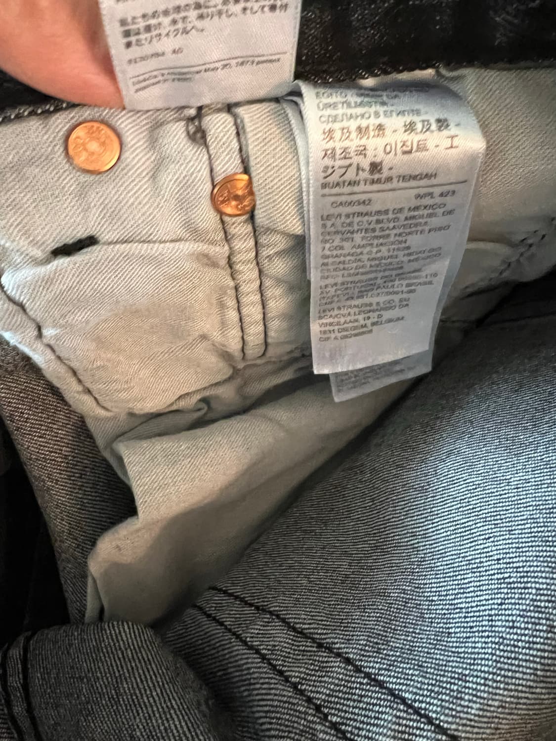 리바이스 501‘93 스트레이투 핏 블랙 데님 상품이미지5