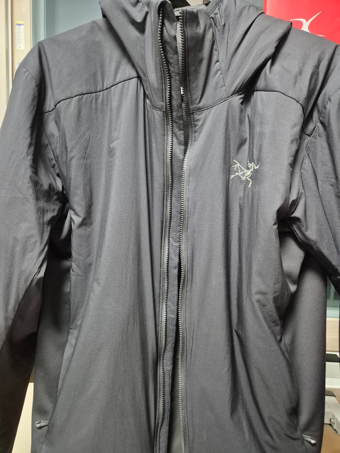 [M] 아크테릭스 아톰 후디 블랙  상품이미지1