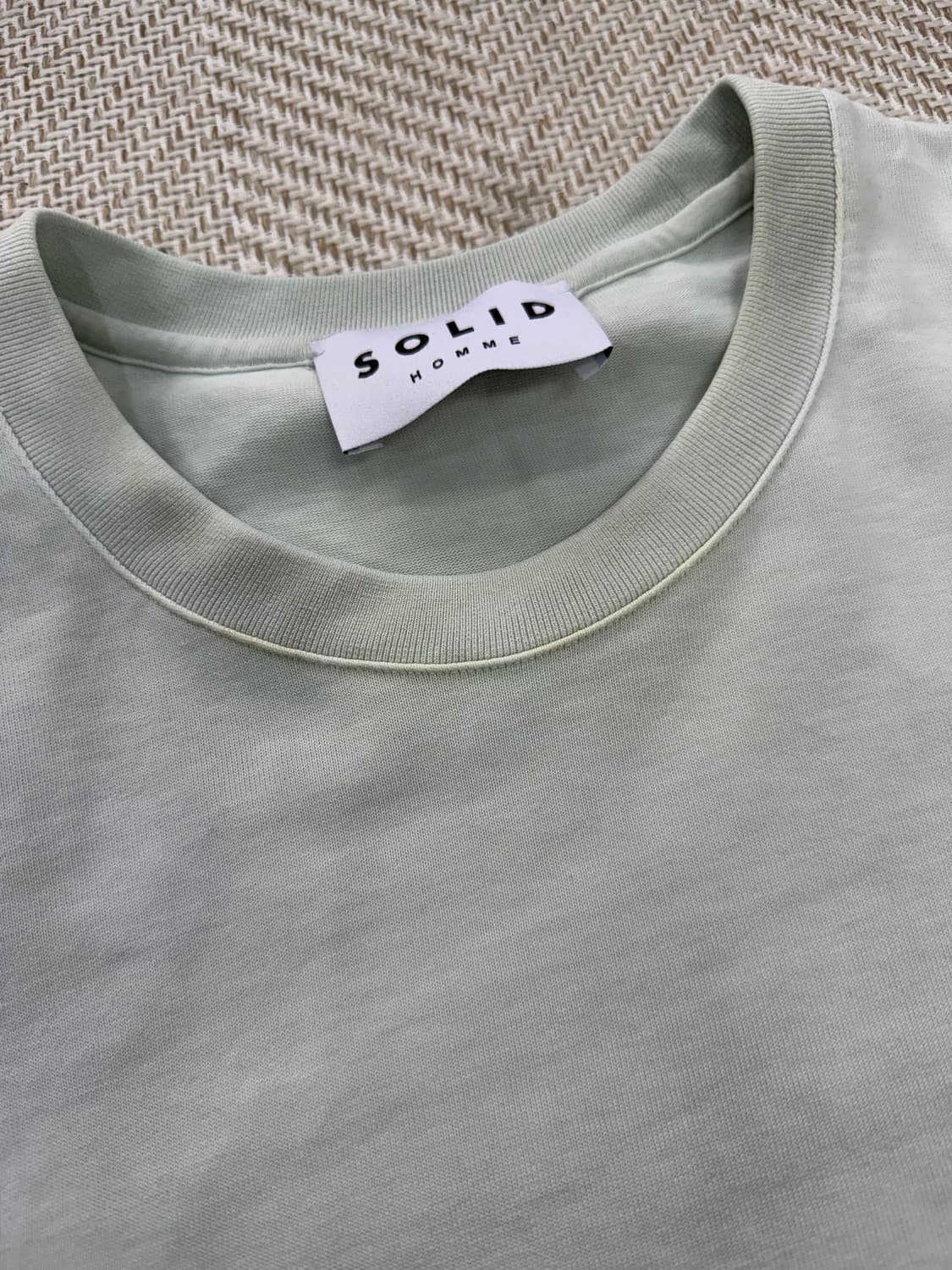 정품) 솔리드옴므 24ss 백로고 반팔 티셔츠 48 상품이미지4