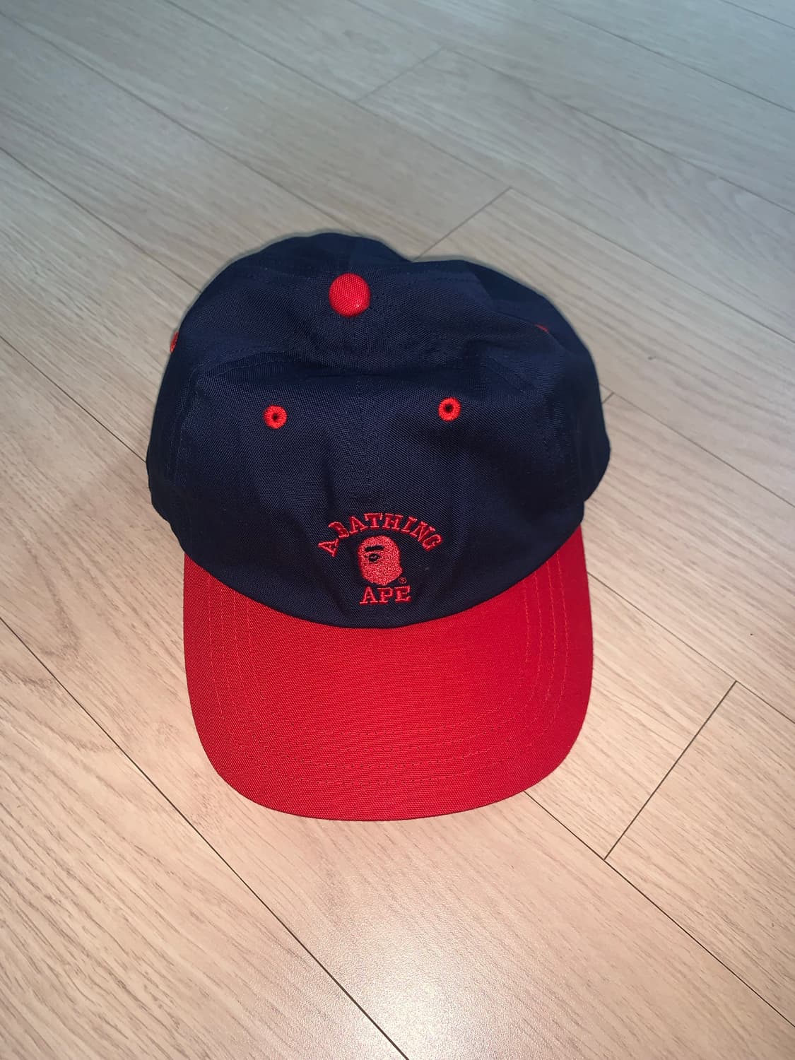 베이프 BAPE 컬리지로고 볼캡 상품이미지1